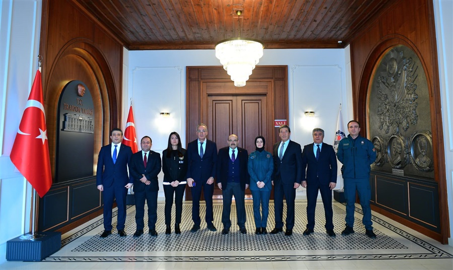 26 Ocak Dünya Gümrük Etkinlikleri kapsamında Trabzon Valimiz Sayın İsmail USTAOĞLU heyetimizi kabul etmişlerdir.